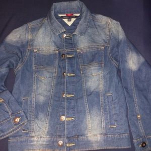 Tommy Hilfiger Vintage Style Soft Denim Jacket